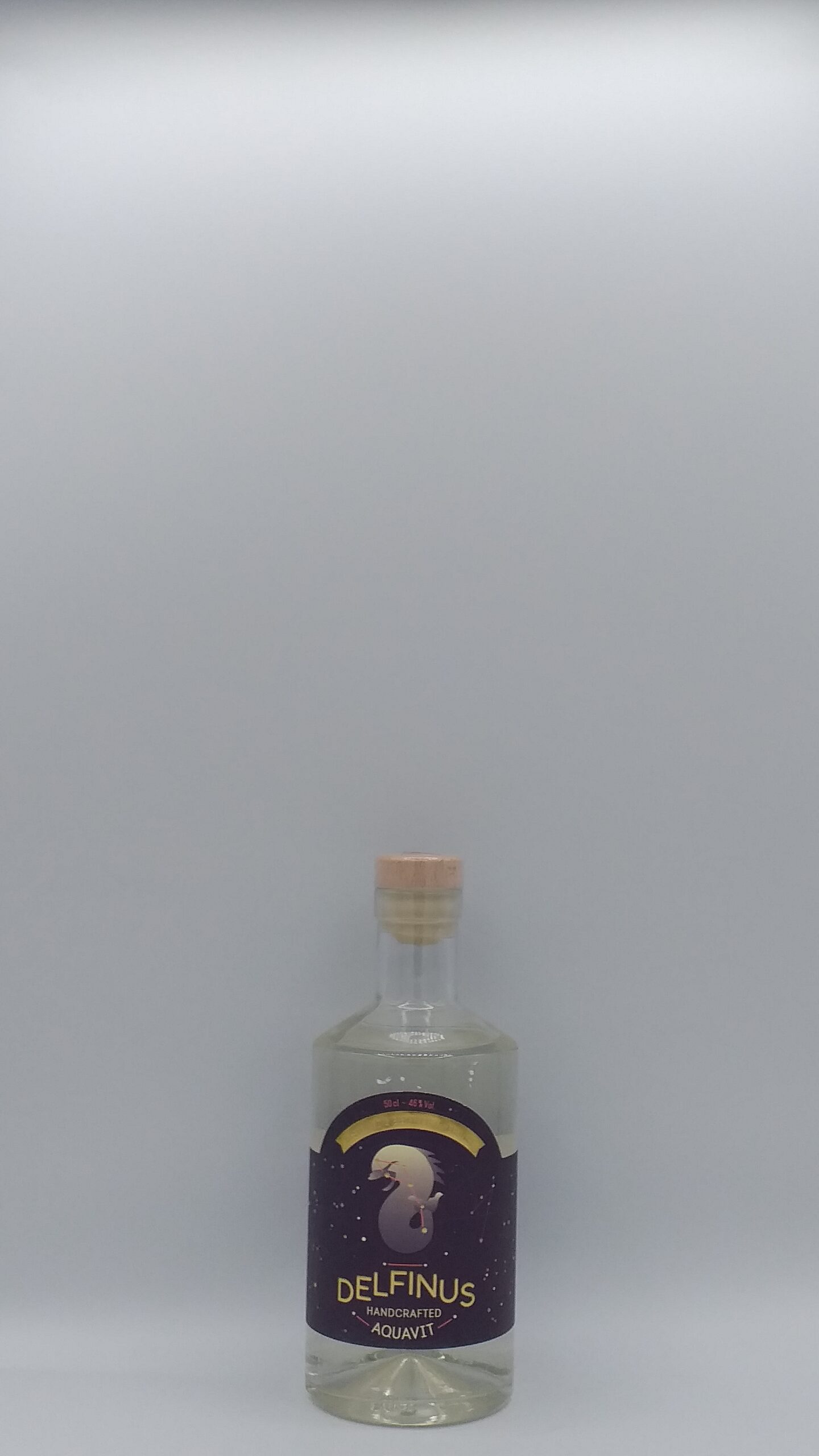 Aquavit Delfinus Distillerie Heima